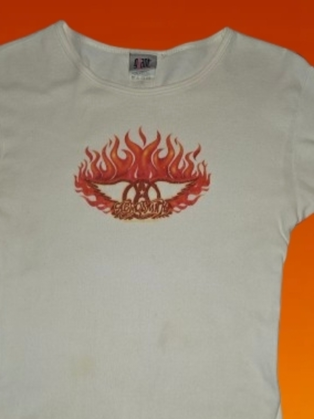 📣Vintage Y2K Aerosmith🔥 Glitter Flaming Wings Concert🎶 Tour Graphic T 👕 OSFA - Picture 2 of 7